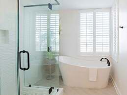 Beach Colony West  by SVR