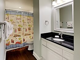 Beach Colony West  by SVR