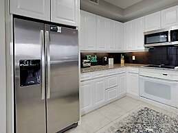 Beach Colony West  by SVR