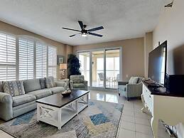 Beach Colony West  by SVR