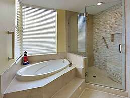 Beach Colony West  by SVR