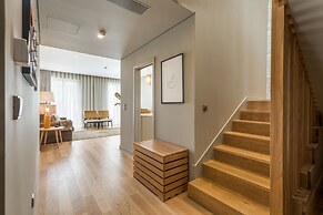 Legends' House by Sweet Porto