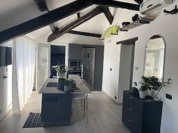 Rooftop Openspace With Balconies, Parking and bbq