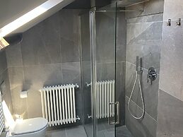 Rooftop Openspace With Balconies, Parking and bbq