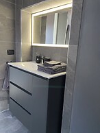 Rooftop Openspace With Balconies, Parking and bbq