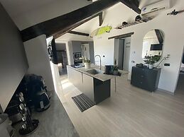 Rooftop Openspace With Balconies, Parking and bbq