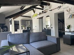 Rooftop Openspace With Balconies, Parking and bbq