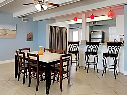 Coconut Beach House by SVR