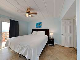 Coconut Beach House by SVR