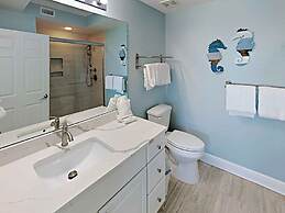 Crystal Shores West by Southern Vacation Rentals