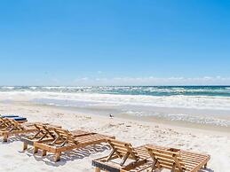 Crystal Shores West by Southern Vacation Rentals