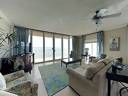 Crystal Shores West by Southern Vacation Rentals