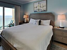 Crystal Shores West by Southern Vacation Rentals