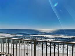 Crystal Shores West by Southern Vacation Rentals