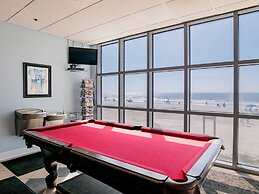 Crystal Shores West by Southern Vacation Rentals