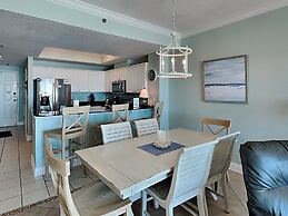 Crystal Shores West by Southern Vacation Rentals