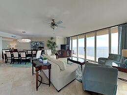 Crystal Shores West by Southern Vacation Rentals