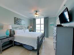 Crystal Shores West by Southern Vacation Rentals
