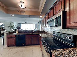 Crystal Shores West by Southern Vacation Rentals