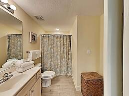 Crystal Shores West by Southern Vacation Rentals