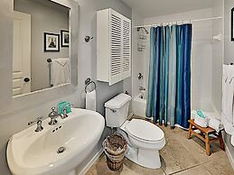 Emerald Isle by Southern Vacation Rentals