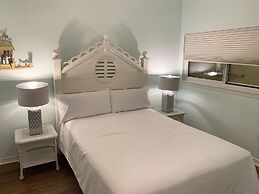 Emerald Isle by Southern Vacation Rentals