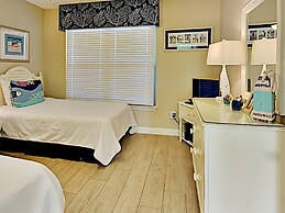 Emerald Towers West by Southern Vacation Rentals