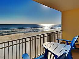 Crystal Shores by Southern Vacation Rentals