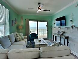 Crystal Shores by Southern Vacation Rentals