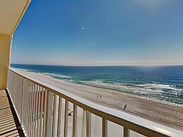 Crystal Shores by Southern Vacation Rentals