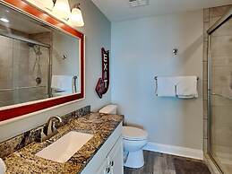 Crystal Shores by Southern Vacation Rentals