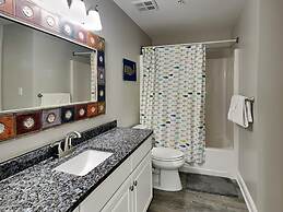 Crystal Shores by Southern Vacation Rentals