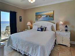 Crystal Shores by Southern Vacation Rentals