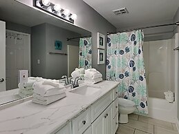 Crystal Shores by Southern Vacation Rentals