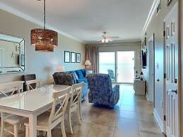 Crystal Shores by Southern Vacation Rentals