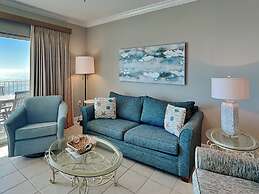 Crystal Shores by Southern Vacation Rentals