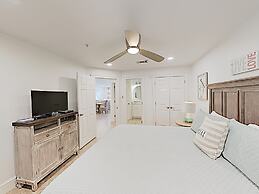 Crystal Dunes by Southern Vacation Rentals