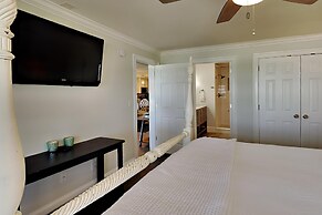 Crystal Dunes by Southern Vacation Rentals