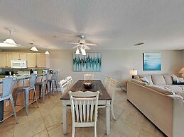 Crystal Dunes by Southern Vacation Rentals