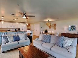 Crystal Dunes by Southern Vacation Rentals
