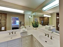 Crystal Dunes by Southern Vacation Rentals