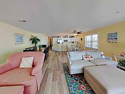 Crystal Dunes by Southern Vacation Rentals