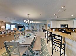 Crystal Dunes by Southern Vacation Rentals
