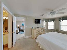 Crystal Dunes by Southern Vacation Rentals