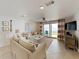 Crystal Dunes by Southern Vacation Rentals