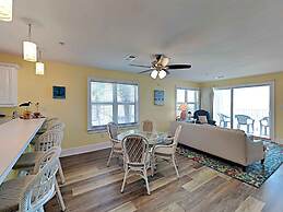 Crystal Dunes by Southern Vacation Rentals