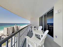 Emerald Dolphin by Southern Vacation Rentals