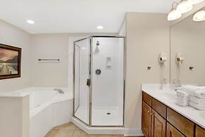 Emerald Dolphin by Southern Vacation Rentals