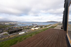Sea & City View - Luxurious - Hiking