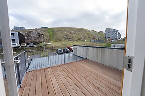 Sea & City View - Luxurious - Hiking